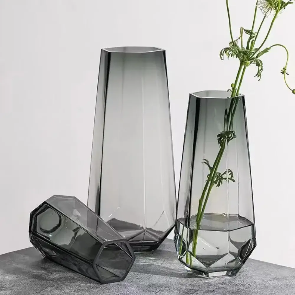 Creative Profiling Glass Flower Vase Ins Flower Bottle Transparent Hydroponic Vase Glass Bottle for Flowers Desktop Decoration