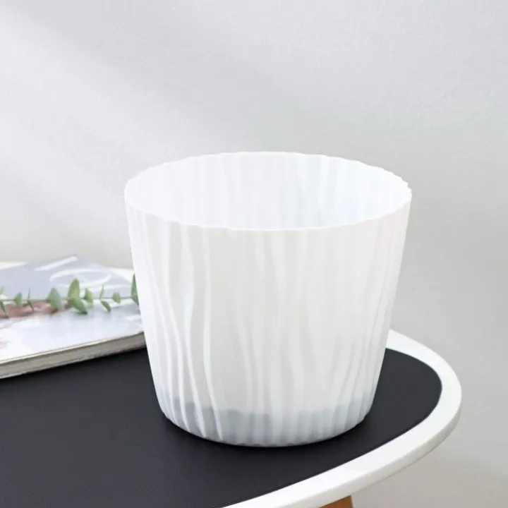 Кашпо для цветов со вставкой "Волна ", 4 л, диаметр: 20 см, высота: 17 см, цвет белый