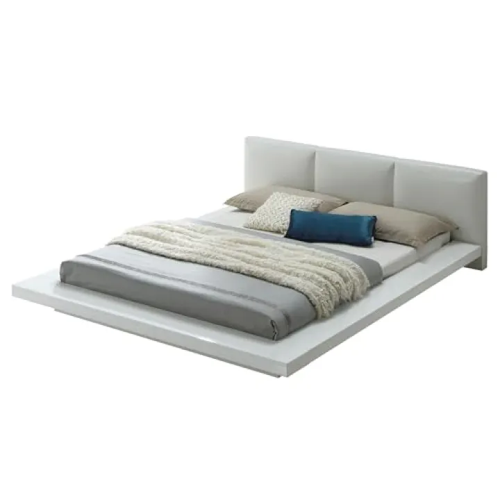 Furniture of America Krister Solid Wood King Panel Bed in White