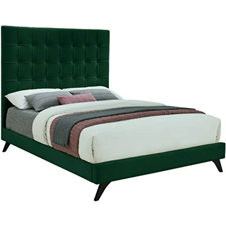 Meridian Furniture Elly Collection Modern | Contemporary Velvet Upholstered Bed with Deep Button Tufting and Custom Espresso Wood Legs, Full, Green