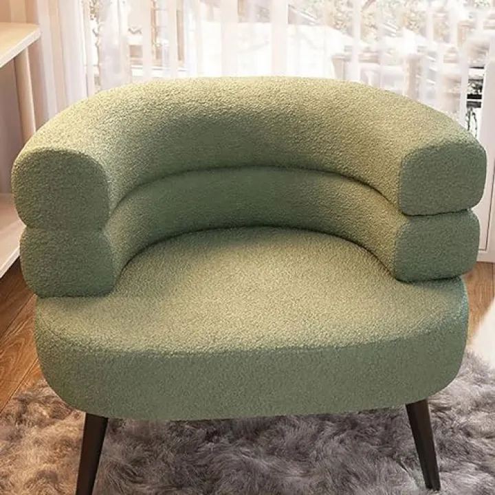 Poltrona soffice per piccoli spazi, colore verde scuro, altezza seduta 47 cm