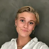 user-avatar