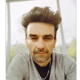 user-avatar